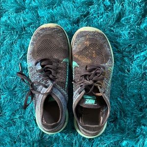 Nike Free  run 4.0 flyknit womans 8